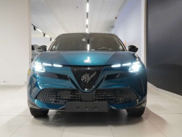 Alfa Romeo Junior SUV 1.2 Hybrid 145KM 2026 ALFA ROMEO Junior Sport Speciale 1.2 (145 KM) 2026, zdjęcie 2