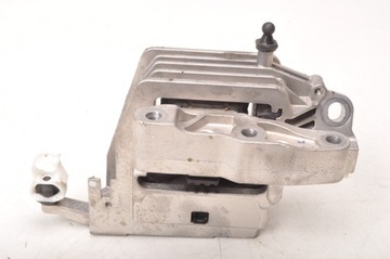 BMW F40 F44 F45 1.5 UCHYCENÍ ULOŽENÍ MOTORU 8835572