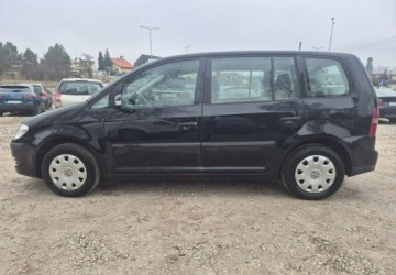 Volkswagen Touran I 2008 Volkswagen Touran 1,6Mpi Klimatronik Maly przebieg 1.6 Benzyna 105KM, zdjęcie 8
