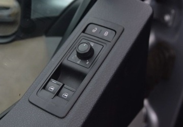 Volkswagen Caravelle T6 2020 Volkswagen Transporter 4x4 _ manual _ hak _ LONG 2.0 Diesel 150KM, zdjęcie 17