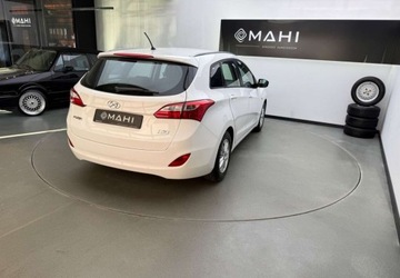 Hyundai i30 II Wagon 1.6 CVVT 120KM 2014 Hyundai i30 Hyundai i30 1.6 Classic 1.6 Benzyna 120KM, zdjęcie 9