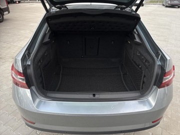 Skoda Superb III Liftback 1.5 TSI ACT 150KM 2018 Skoda Superb 1.5TSI 150KM Style DSG (Bezwypadkowa,, zdjęcie 18