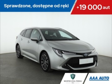 Toyota Corolla XII TS Kombi 1.8 Hybrid 122KM 2019 Toyota Corolla 1.8 Hybrid, Salon Polska, Automat
