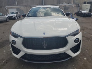 Maserati Levante 2023 Maserati Levante Modena, 2023r., 4x4, 3.0L 3.0 Benzyna 424KM, zdjęcie 4