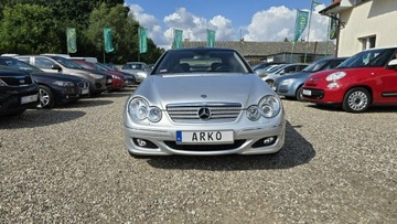 Mercedes Klasa C W203 Coupe W203 1.8 (C 160) 122KM 2005 Mercedes C 160 Panorama Automat, zdjęcie 5