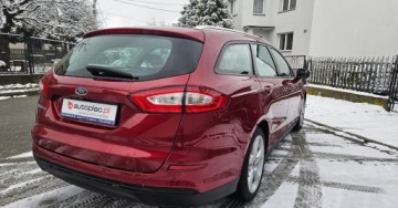 Ford Mondeo V Kombi 2.0 TDCi 150KM 2017 Ford Mondeo 150ps. Diesel Navigacja Klimatronic Dwustrefowy 2017 2.0 Diesel, zdjęcie 13