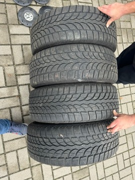 VW T5 PNEUMATIKY ZIMNÍ RÁFKY 235.55.17