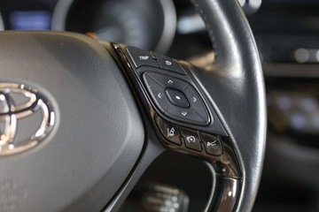 Toyota C-HR I Crossover Facelifting 1.8 Hybrid 122KM 2020 Toyota C-HR 1.8 Hybrid Selection 1.8 Hybryda 122KM, zdjęcie 14