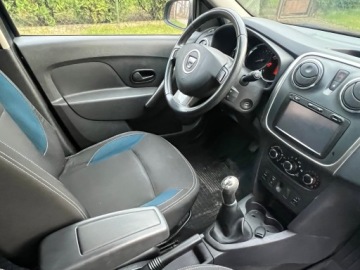 Dacia Logan II MCV Tce 90KM 2015 Dacia Logan II 0,9 TCE Laureat bezwypadkowa Benzyna 90KM, zdjęcie 11