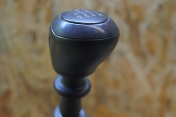 LEWAREK DZWIGNIA ZMIANY BIEGÓW CHEVROLET AVEO T300