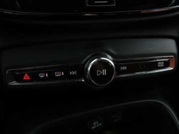 Volvo XC40 Crossover 2.0 D3 150KM 2019 Volvo XC 40 Inscription automat D3 skóra LED, zdjęcie 27