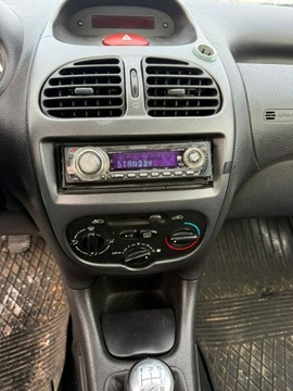 Peugeot 206 2004 Peugeot 206 Klimatyzacja - 1.4 hdi - 2004r, zdjęcie 7