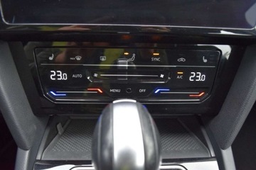 Volkswagen Passat B8 Variant Facelifting 2.0 TDI SCR 200KM 2022 Volkswagen Passat 2.0 TDi 200KM DSG7 Business SalonPL ASO NaviKameraTravel, zdjęcie 22