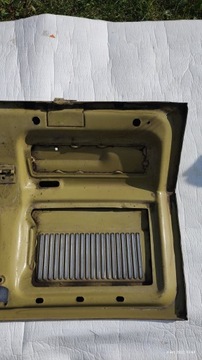 Крышка двигателя Fiat 126p
