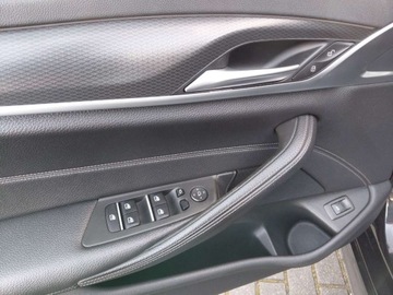 BMW Seria 5 G30-G31 2021 BMW Seria 5 X-Drive Automat Navi Kamery 360 El.fotele El.klapa Klimatronik, zdjęcie 11