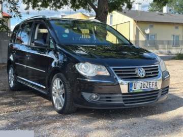 Volkswagen Touran I 2.0 TDI 170KM 2008 Volkswagen Touran 2.0 TDI DPF DSG Trendline 170KM 2008r
