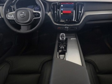 Volvo XC60 II 2025 VOLVO XC60 B5 B AWD Ultra Black Edition Suv 2.0 (264KM) 2025, zdjęcie 11