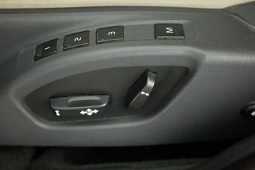 Volvo XC70 II Kombi Facelifting 2.0 D4 DRIVE-E 181KM 2016 Volvo XC70 D4, Salon Polska, 178 KM, Automat, zdjęcie 17