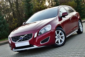 Volvo V60 I Kombi 1.6 T4 180KM 2012 Volvo V60 T4 Benzyna 180Km Xenon Ledy Skóra Navi