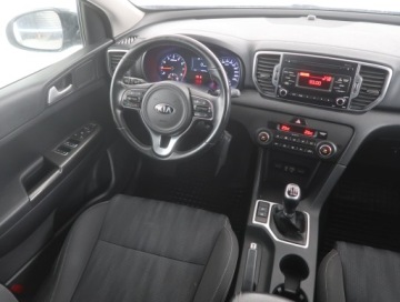 Kia Sportage IV SUV 1.6 GDI 132KM 2017 Kia Sportage 1.6 GDI, Salon Polska, Serwis ASO, zdjęcie 6