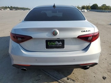 Alfa Romeo Giulia II Sedan Facelifting 2.0 Turbo 280KM 2021 Alfa Romeo Giulia Sport 2021 2.0l 2.0 Benzyna 280KM, zdjęcie 2