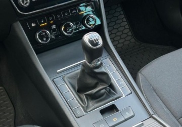 Skoda Superb III Kombi Facelifting 2.0 TDI SCR 150KM 2022 Skoda Superb podgrz. fotele, FV23, GPS, Tempomat, Virtual, Indukcyjna lado, zdjęcie 23