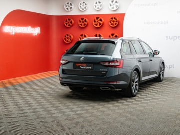 Skoda Superb III Kombi 2.0 TSI 272KM 2018 SKODA Superb 2.0 TSI 4x4 L&amp;K DSG Combi 272KM 2018, zdjęcie 5