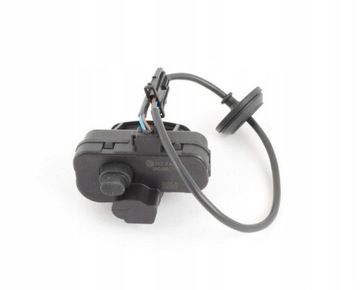 SIŁOWNIK KLAPKI WLEWU PALIWA 5N0810773F TIGUAN ASO