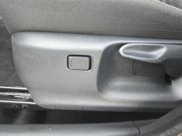 Toyota Yaris IV Hatchback 1.5 Hybrid Dynamic Force 116KM 2024 Toyota Yaris Hybrid 1.5 Style IV (2020-) Hybrid 1., zdjęcie 14