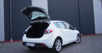 Mazda 3 II Sedan 1.6 MZR 105KM 2010 Mazda 3 1,6Benzyna Udokumentowany Przebieg Serwisowany Biala Perla, zdjęcie 15