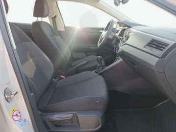 Volkswagen Polo VI Hatchback 5d Facelifting 1.0 TSI 95KM 2022 Volkswagen Polo Benzyna 95KM, zdjęcie 29