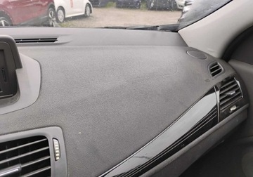 Renault Megane III Hatchback 1.5 dCi 105KM 2009 Renault Megane 2009r, 1.5 DCI. Delikatnie uszkodzony przod. Jezdzi. 1.5, zdjęcie 15