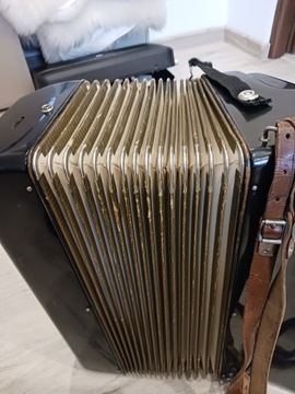 HOHNER VERDI V аккордеон