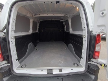 Toyota Yaris IV 2023 Toyota PROACE CITY City 1.5 D-4D Long 2,4t Active, zdjęcie 8