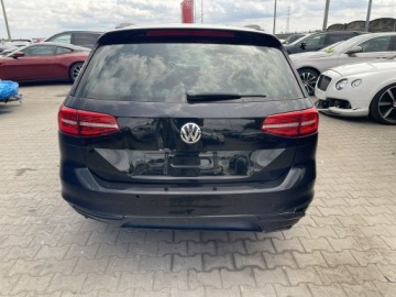 Volkswagen Passat B8 Variant 2.0 TDI 150KM 2015 Volkswagen Passat Variant Highline Automat Podgrz., zdjęcie 4