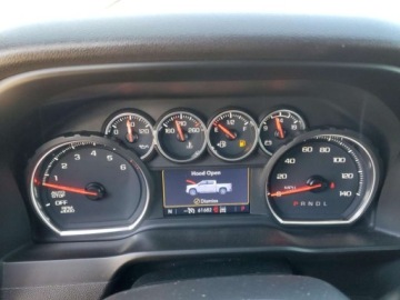 Chevrolet Silverado II 2021 Chevrolet Silverado 2021, 5.3L, 4x4, K1500 RST, od ubezpieczalni 5.3 355KM, zdjęcie 9