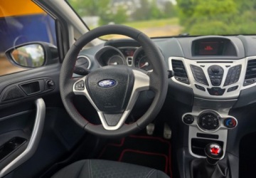 Ford Fiesta VII Hatchback 5d 1.6 Ti-VCT 120KM 2009 Ford Fiesta Ford Fiesta 1.6 Sport 1.6 Benzyna 120KM, zdjęcie 5