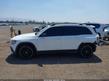 Mercedes GLB 2021 Mercedes-Benz GLB 250 4Matic 2021 2.0l 2.0 Benzyna 221KM, zdjęcie 2