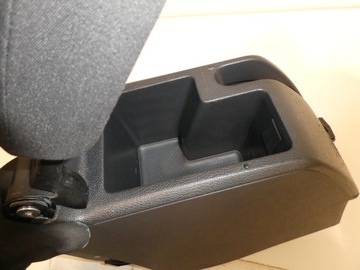 VW Volkswagen Golf 6 VI Armrest 1K5864251C