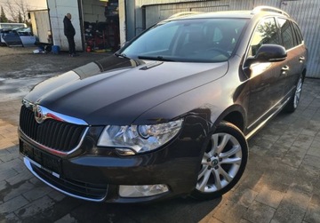 Skoda Superb II Kombi 2.0 TDI CR DPF 170KM 2011 Skoda Superb Superb 2.0TDI Elegance 170km pano...