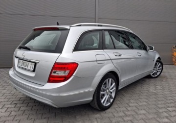 Mercedes Klasa C W204 Kombi T204 1.8 180 CGI BlueEFFICIENCY 156KM 2012 Mercedes-Benz Klasa C bezwypadekz Niemiecjedzie jak nowe 1.8 Benzyna, zdjęcie 12