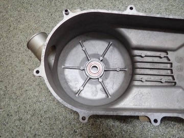 Крышка сцепления латаризатора Adle 320 06-15R