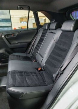 Toyota RAV4 V SUV Plug-In Facelifting 2.5 Hybrid Dynamic Force 306KM 2025 Toyota RAV4 2.5 Plug-In Hybrid GR Sport 4x4 FV23 2.5 Hybryda 306KM, zdjęcie 18