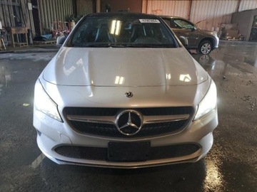 Mercedes CLA C117 2018 Mercedes-Benz CLA 2018 MERCEDES-BENZ CLA 250 4MATIC, silnik 2.0, 44, od ub, zdjęcie 4