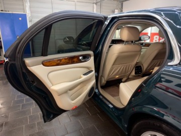 Jaguar XJ VII X350 2003 Jaguar XJ piekny super stan sora kremowa , piekny kolo i przebieg 153 tys, zdjęcie 29