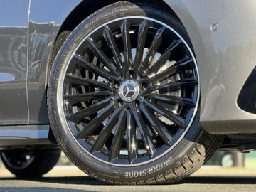 Mercedes CLA C118/X118 Coupe Facelifting 1.3 200 163KM 2025 MERCEDES-BENZ CLA 200 AMG Line Sedan 1.3 (163KM) 2025, zdjęcie 12