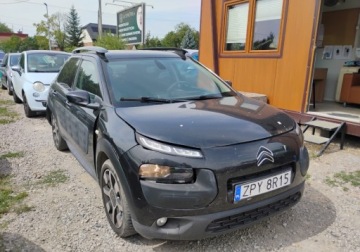 Citroen C4 Cactus Crossover 1.2 PureTech 110KM 2014 Citroen C4 Cactus 122014r, 1.2 Benzyna. Lekko uszkodzony prawy przod i tyl, zdjęcie 1
