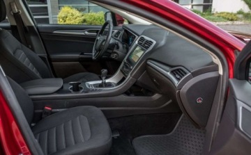 Ford Mondeo V Kombi 1.0 EcoBoost 125KM 2017 Ford Mondeo V Salon RP 2017 rok Benzyna 125KM, zdjęcie 14