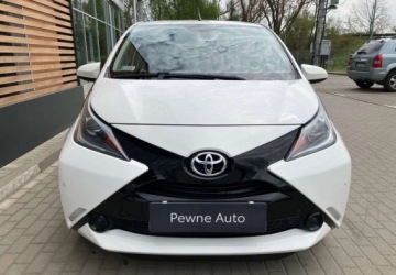 Toyota Aygo II Hatchback 5d 1.0 VVT-i 69KM 2016 Toyota Aygo Toyota Aygo Benzyna 69KM, zdjęcie 10