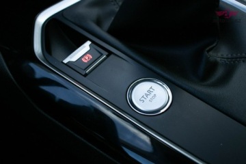 Peugeot 3008 I Crossover 2.0 HDi FAP 150KM 2016 Peugeot 3008 Szklany Dach * 2.0 HDI 150KM * Allure, zdjęcie 16